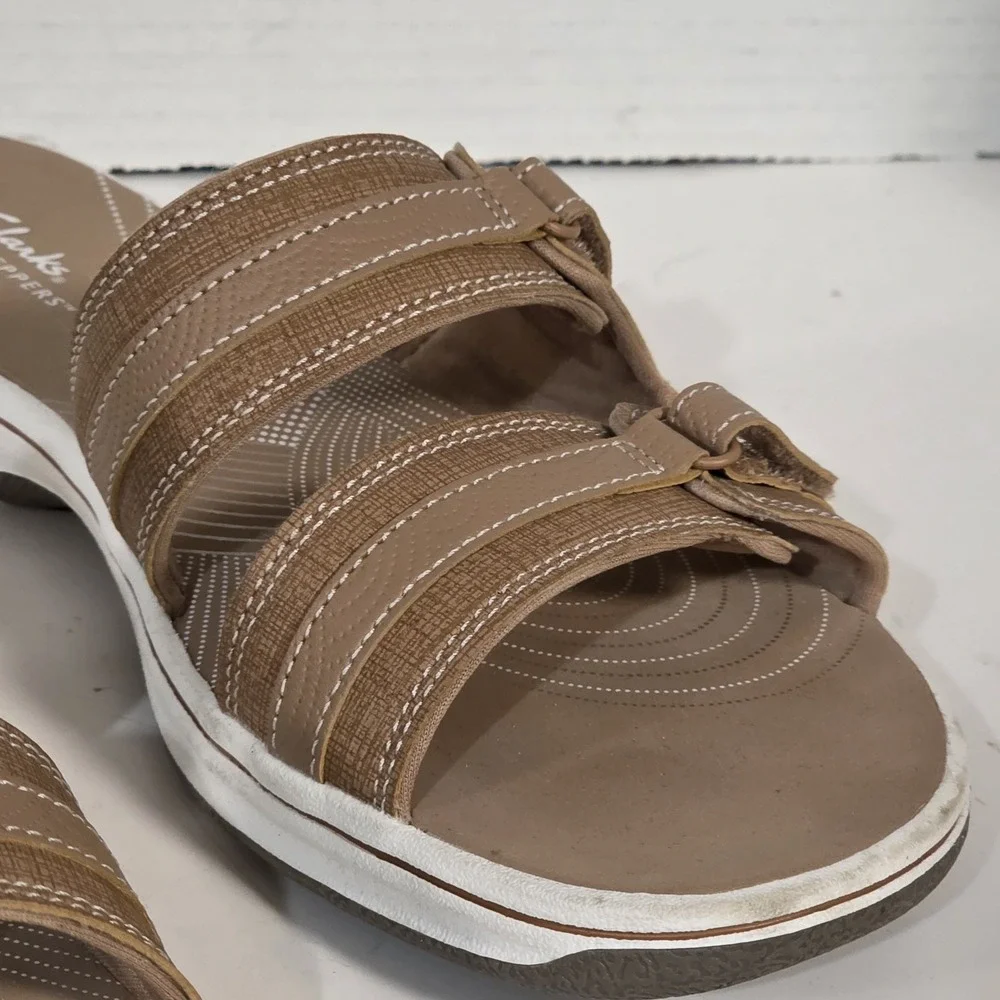 Clarks Breeze Piper Warm Beige Women's 11 Comfort Sandals 26171355